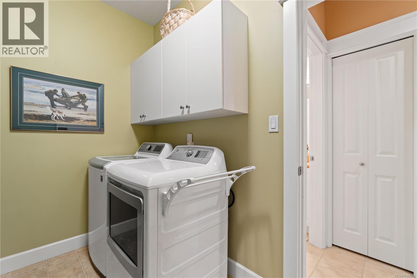 6364 Pinewood Lane - 40