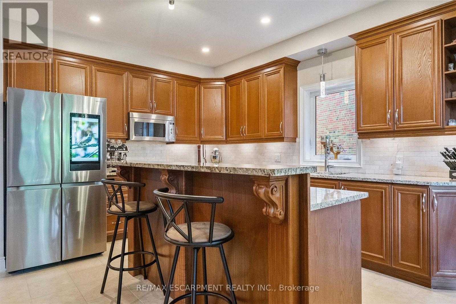 85 PARK STREET W - Image 11