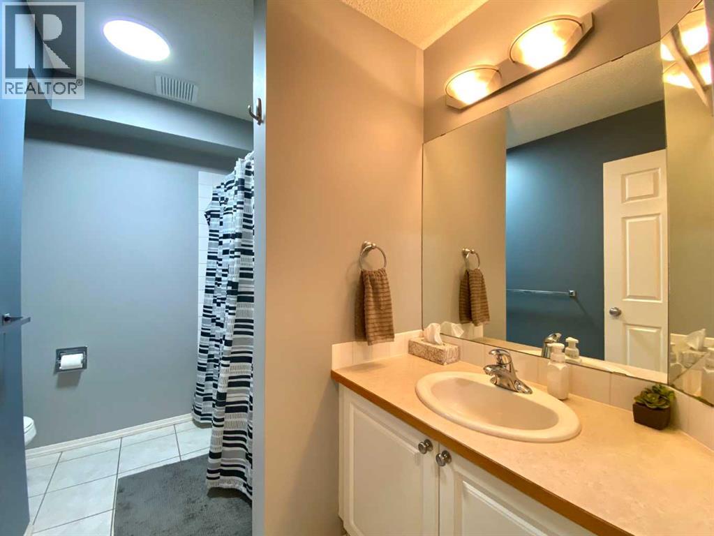 10 Elgin Drive SE - 16