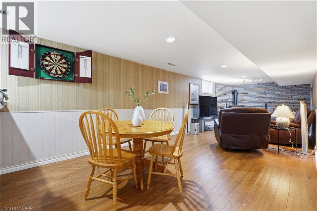 56 RENWICK Avenue - Image 29
