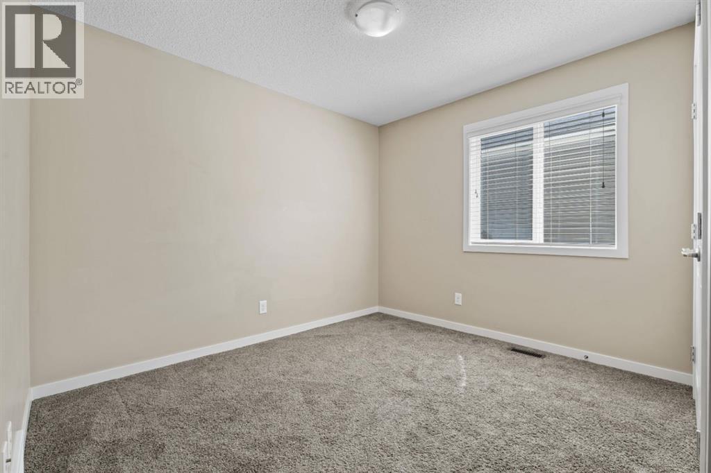 30 Redstone Parade NE - Image 34