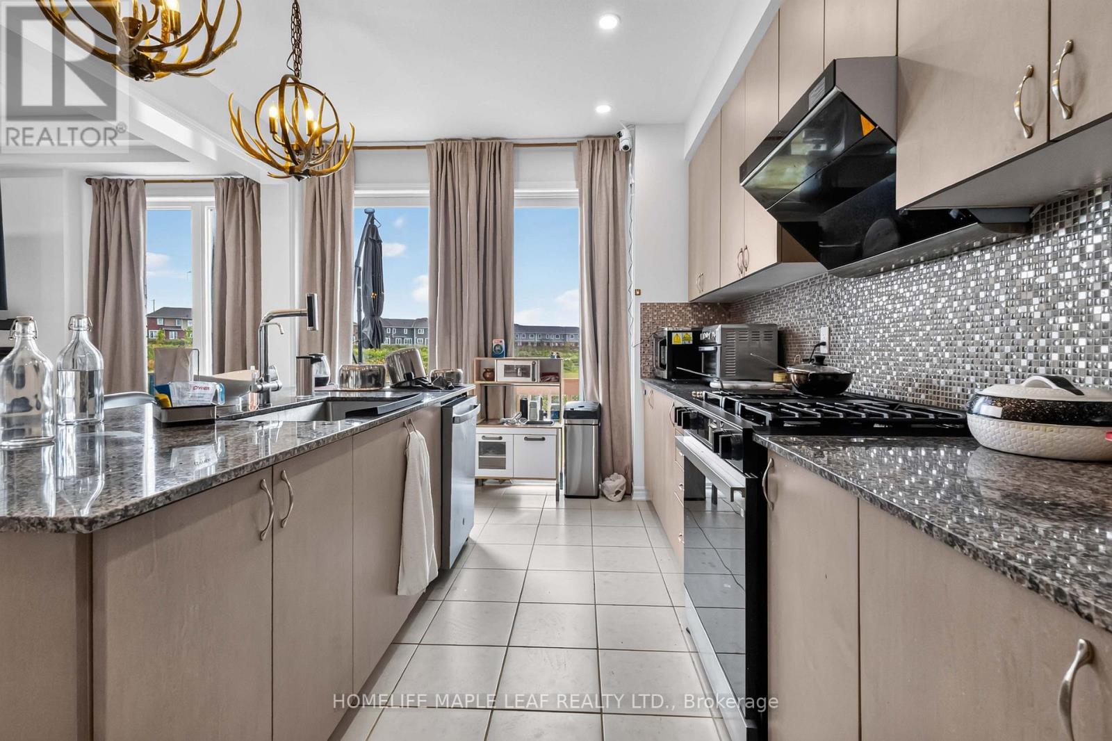 330 MILLSTONE STREET - 11
