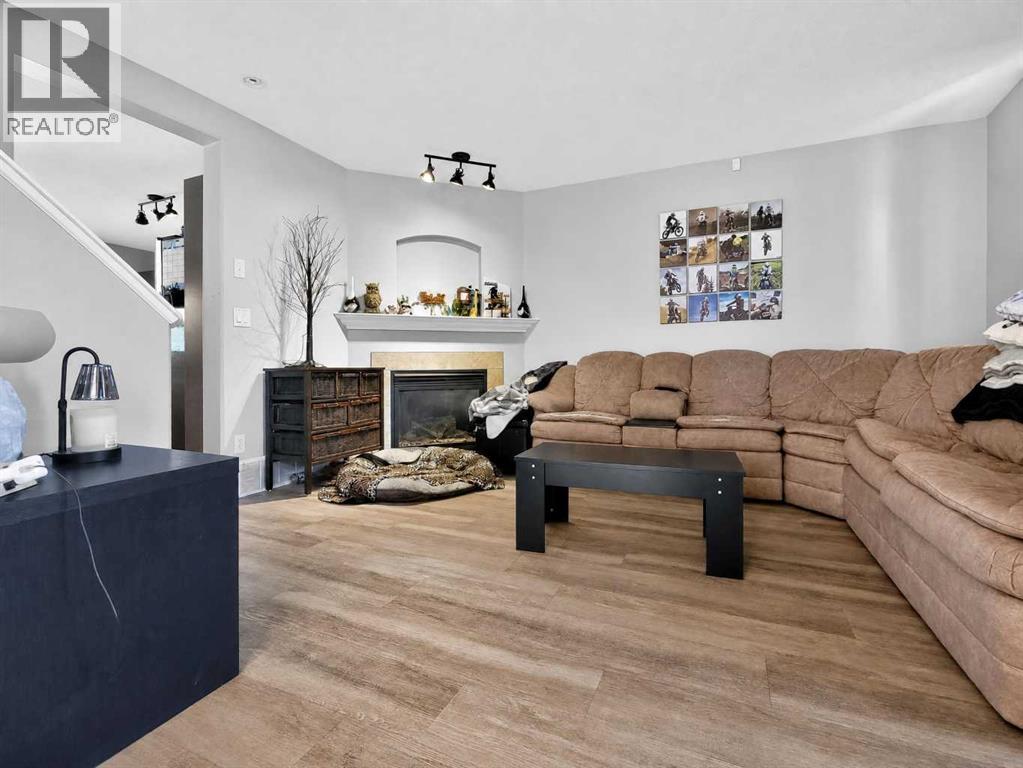 11220 69 Avenue - 4