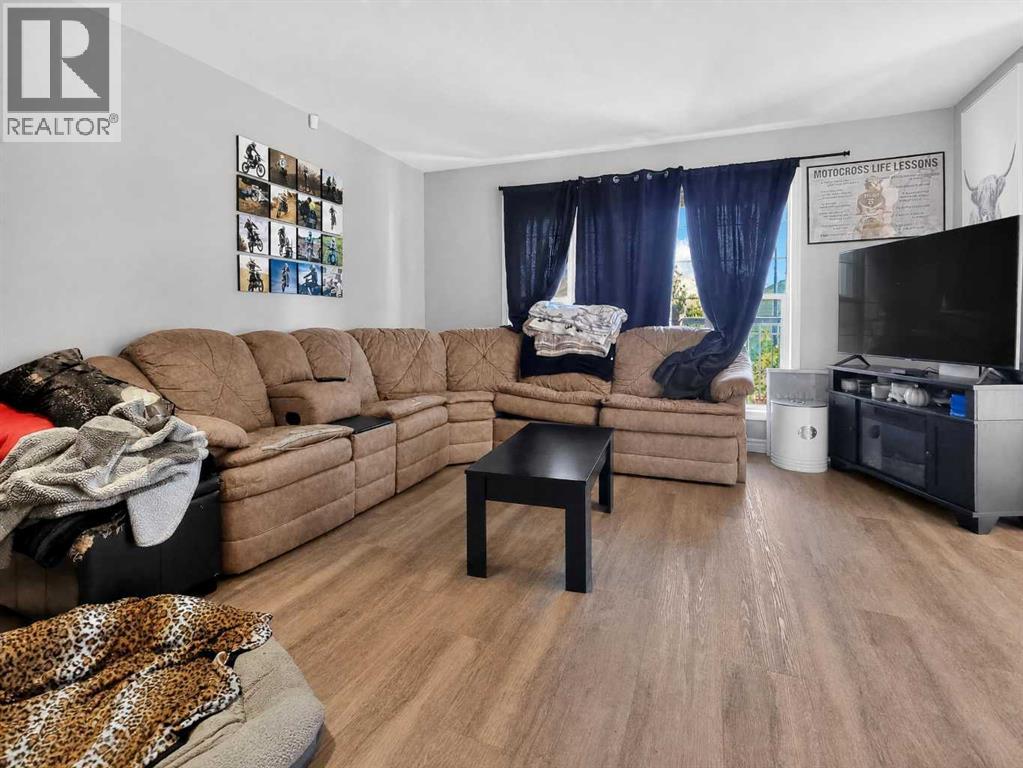 11220 69 Avenue - Image 5