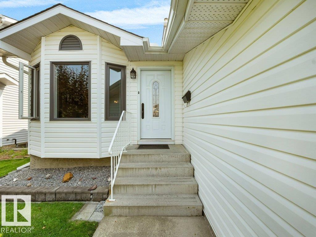 330 PEARSON CR NW - 10