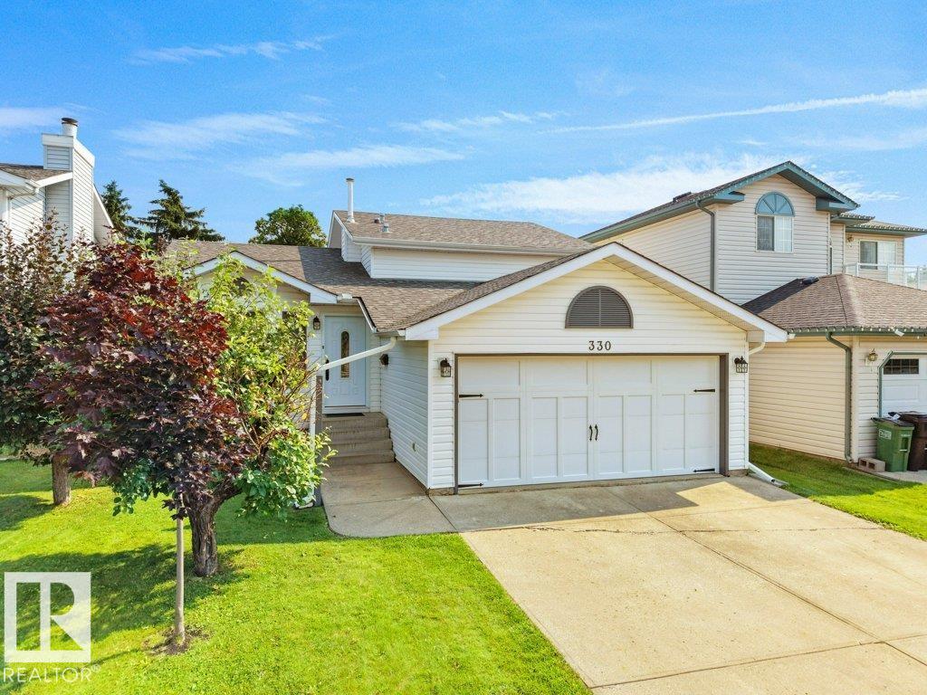 330 PEARSON CR NW, Potter Greens, Edmonton photo 2