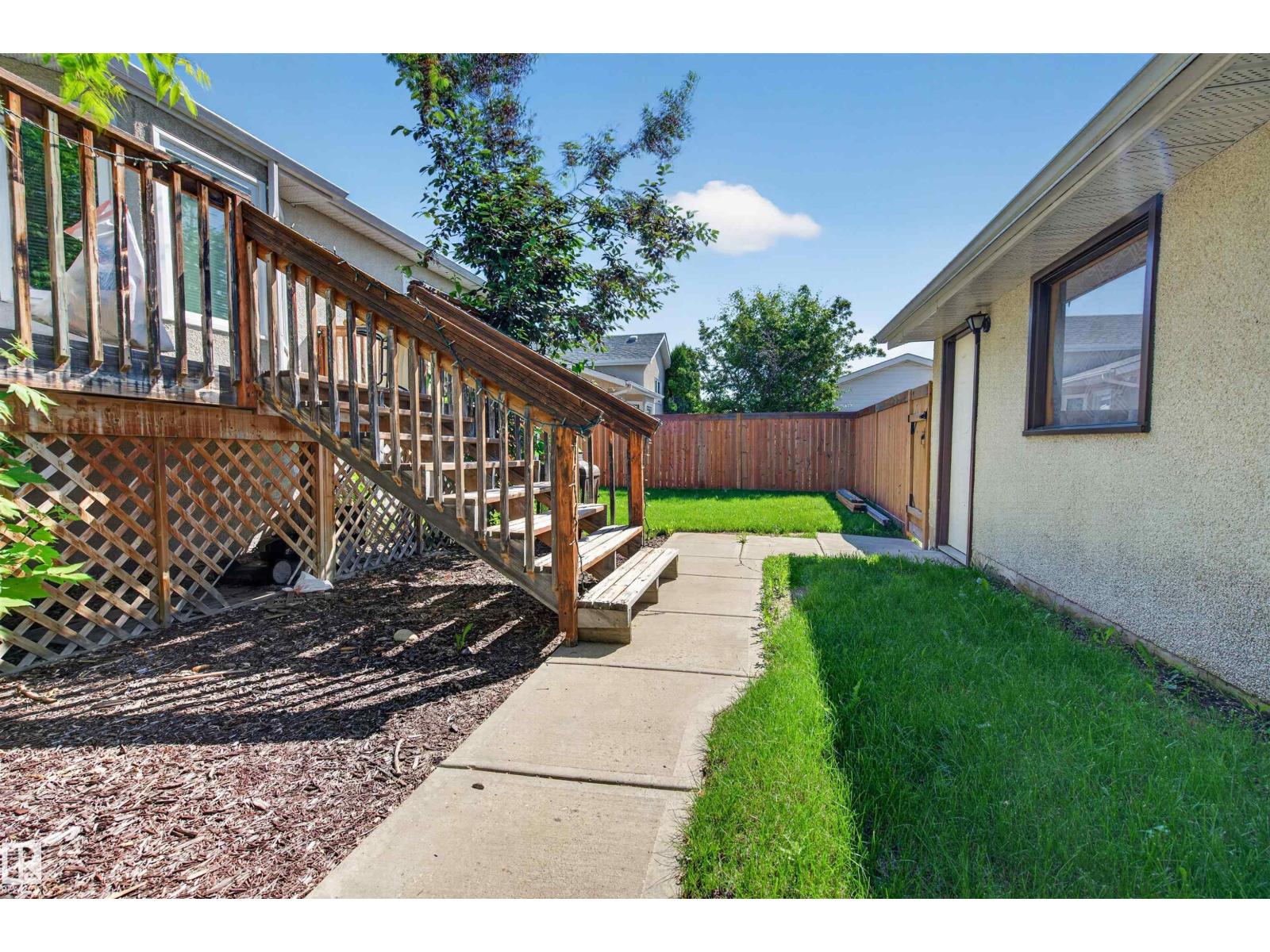 18303 76 AV NW - Image 22