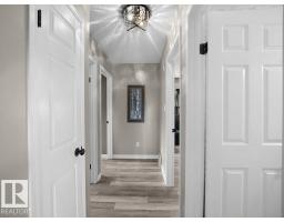 330 Pearson Cr Nw, Edmonton, AB T5T5Y6 Photo 24