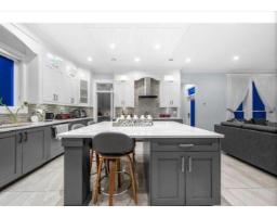 6637 121a Street, Surrey, BC V3W0H8 Photo 11