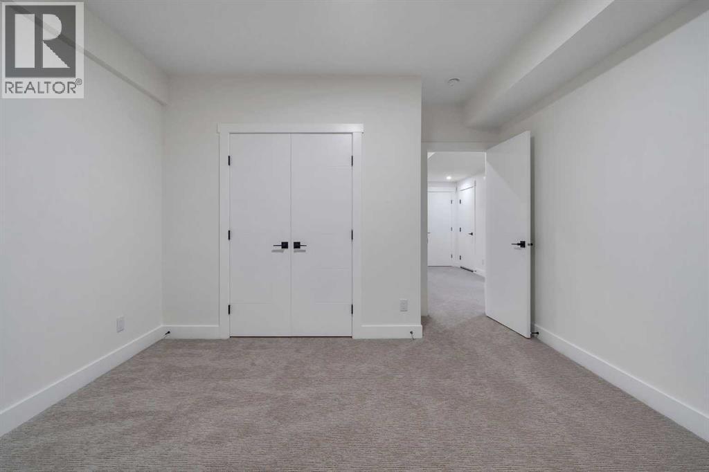 135 South Shore Road - 39