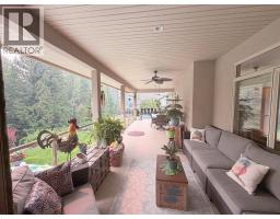 2530 Valley Place, Blind Bay, BC V0E1H2 Photo 27