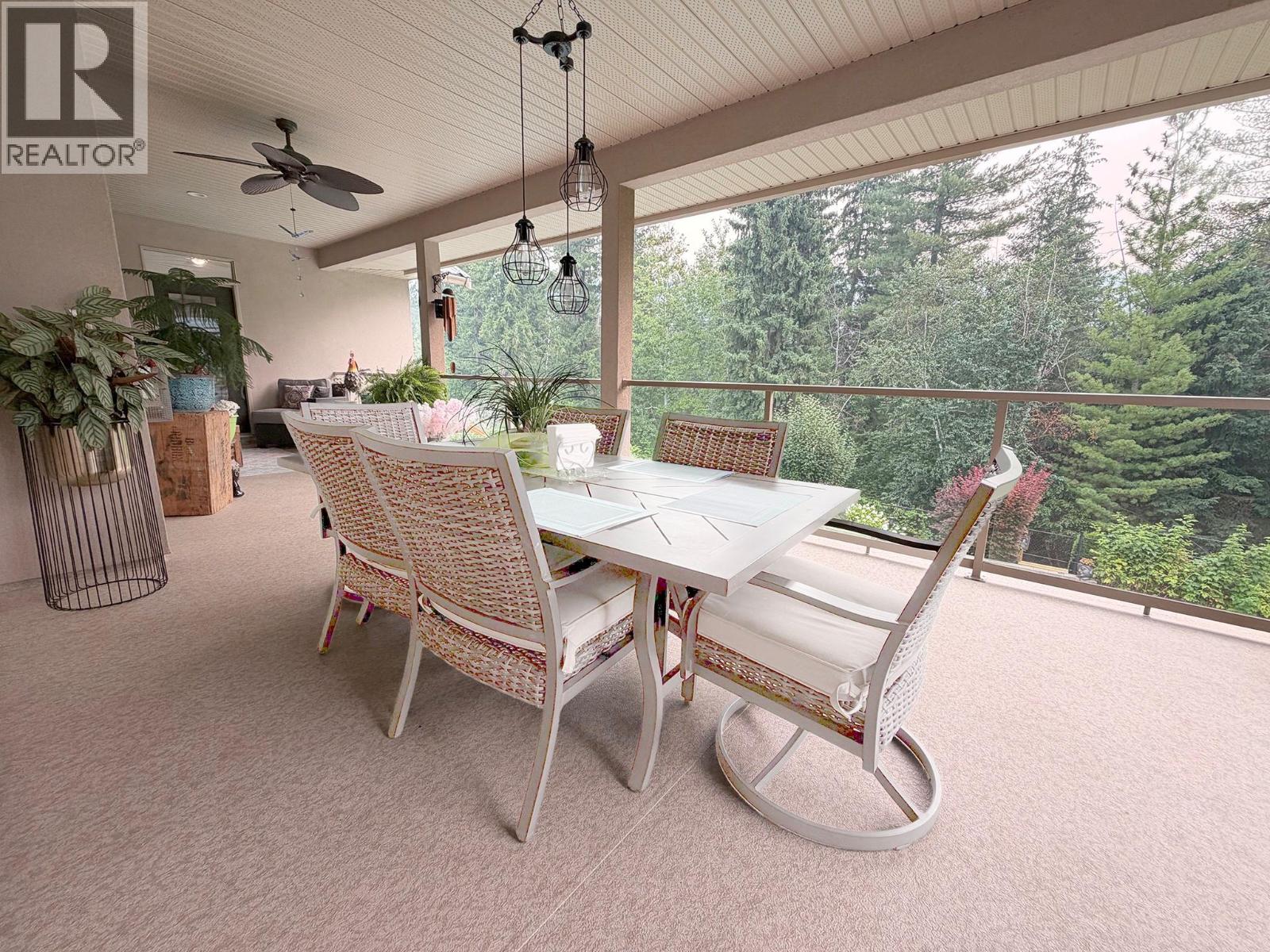2530 Valley Place - Image 29