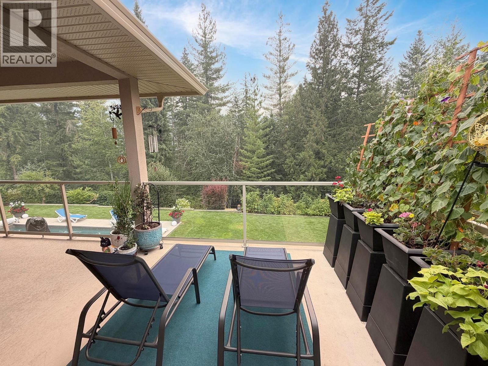 2530 Valley Place - Image 32