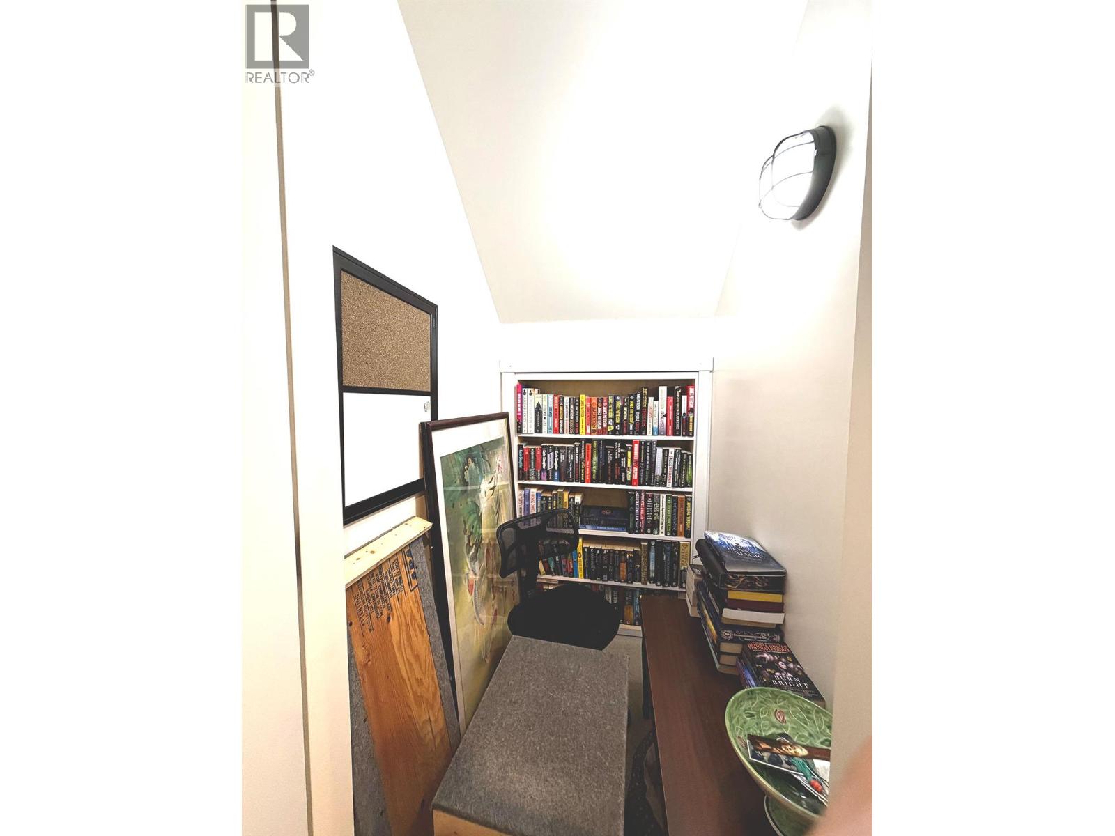 2530 Valley Place - 42