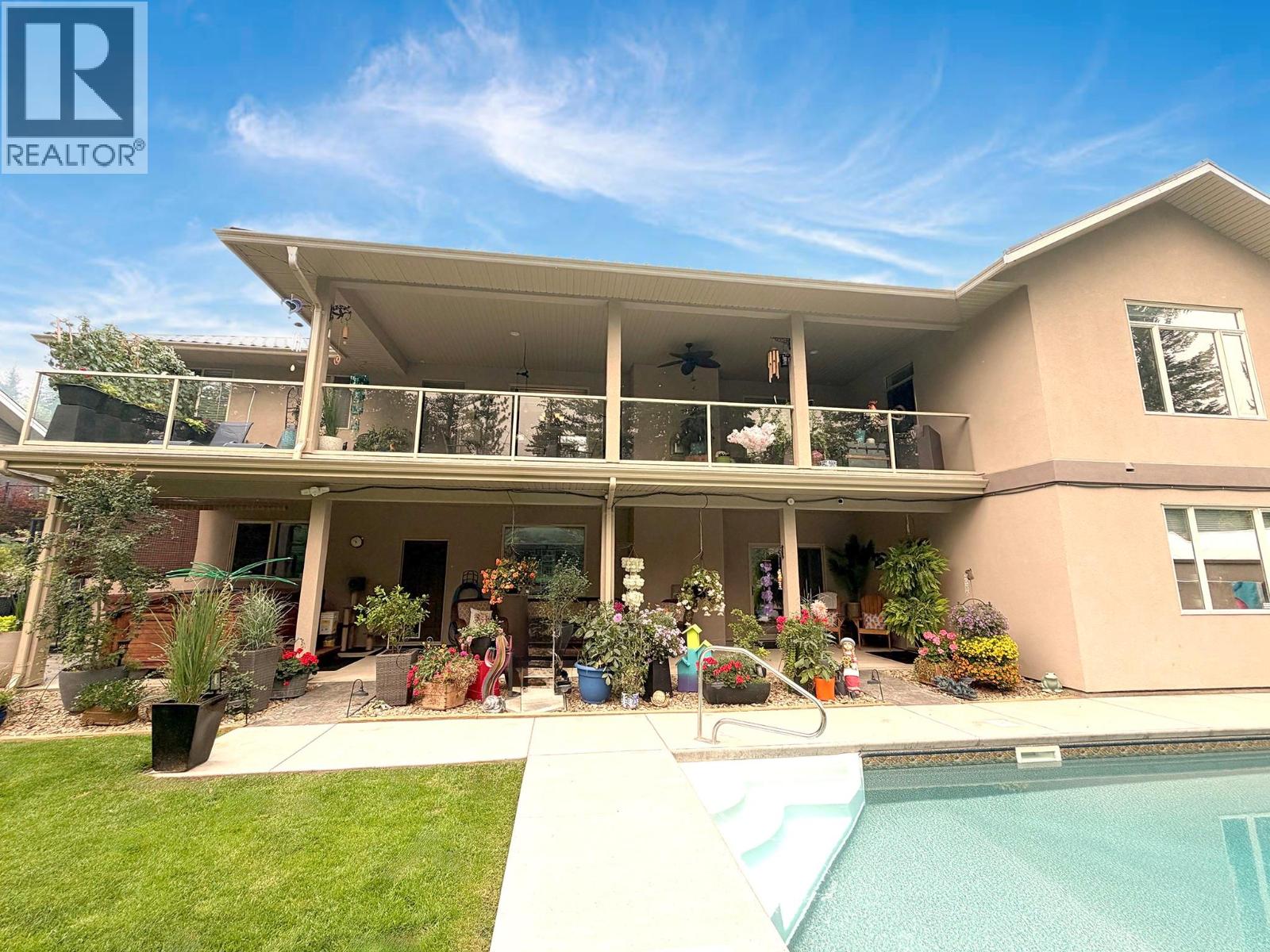 2530 Valley Place - Image 55
