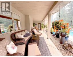 2530 Valley Place, Blind Bay, BC V0E1H2 Photo 65