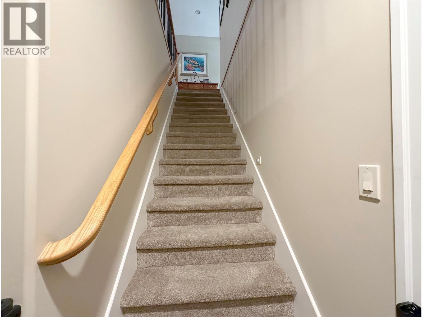 2530 Valley Place - Image 52