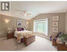2530 Valley Place, Blind Bay, BC V0E1H2 Photo 22