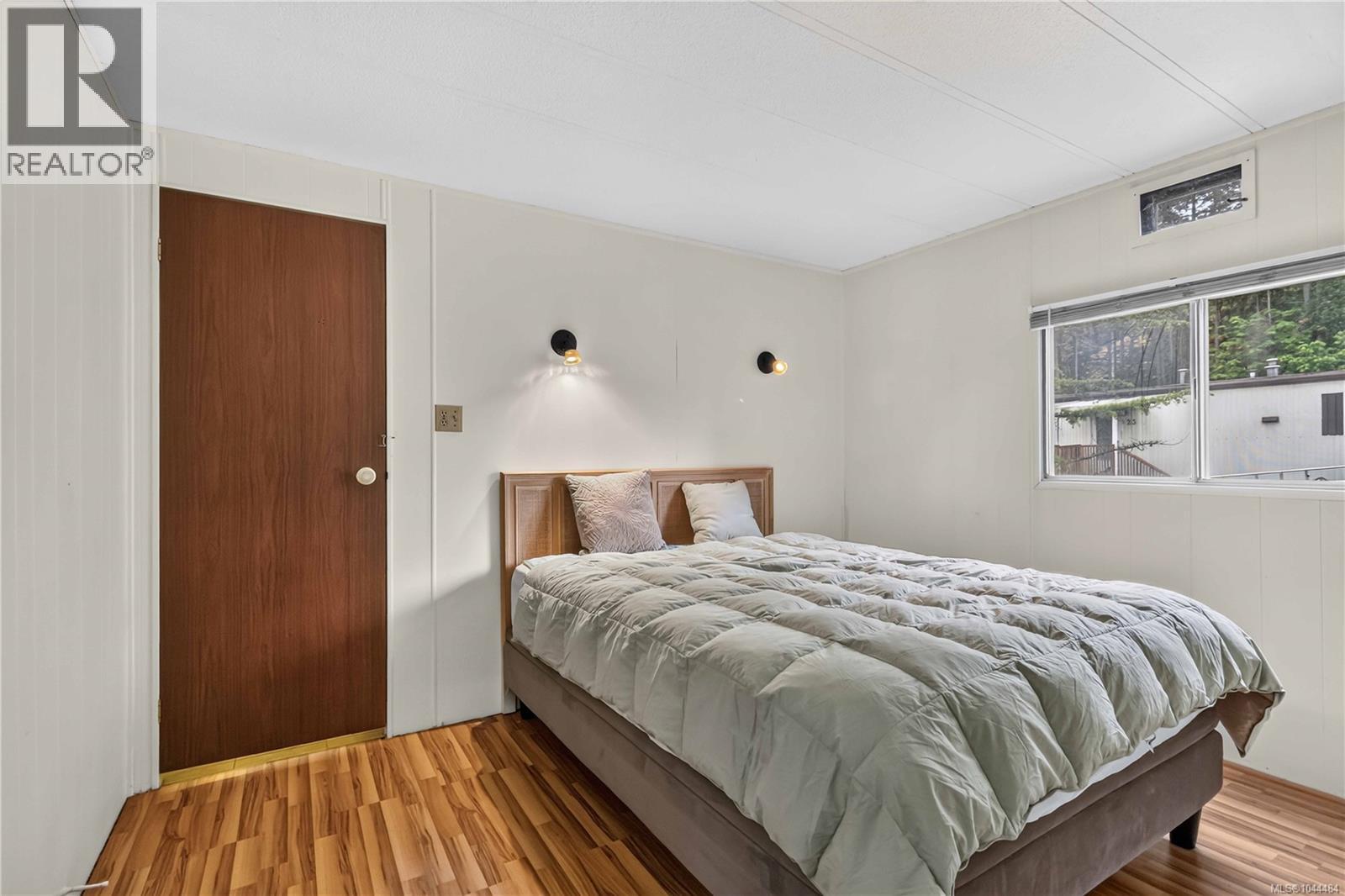 #16 2607 Selwyn Rd - 20
