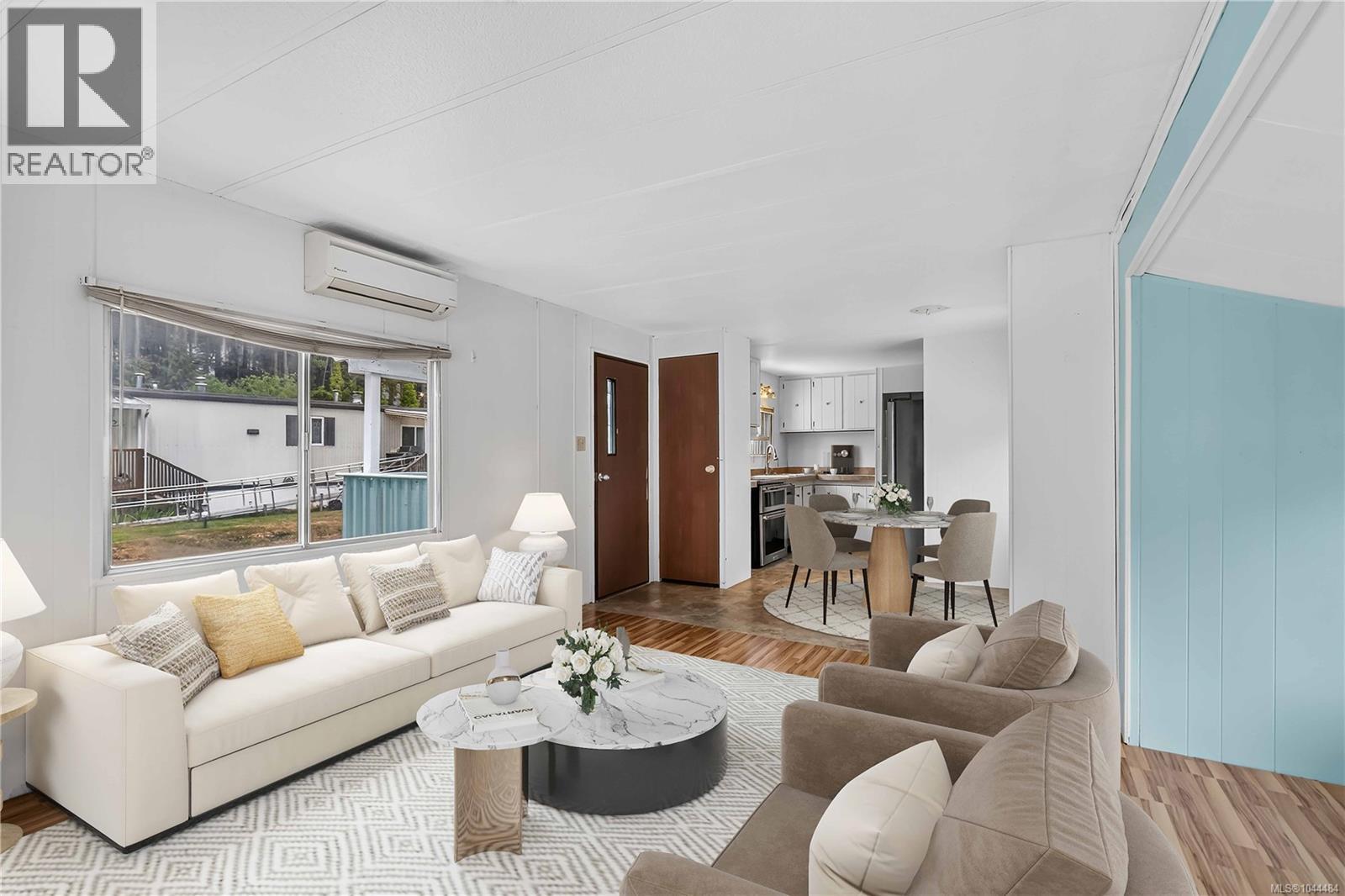 #16 2607 Selwyn Rd - Image 7