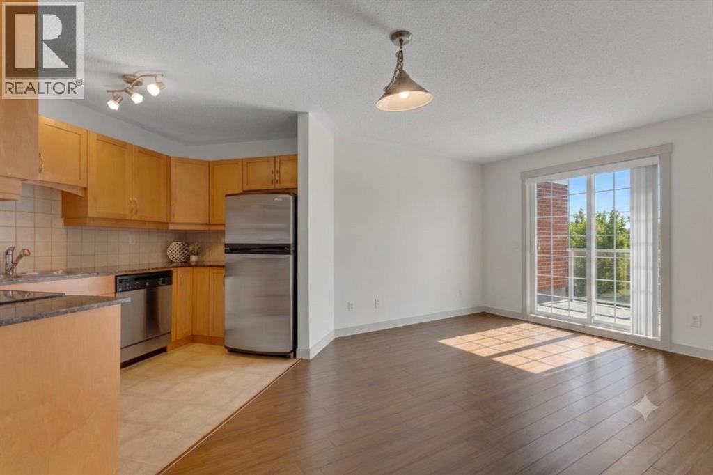 #321 2233 34 Avenue SW - 3