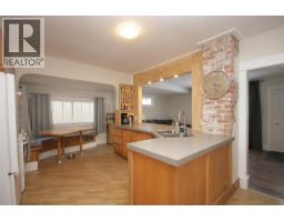 Kitchen - 960 Nicola Street, Kamloops, BC V2C2R9 Photo 10