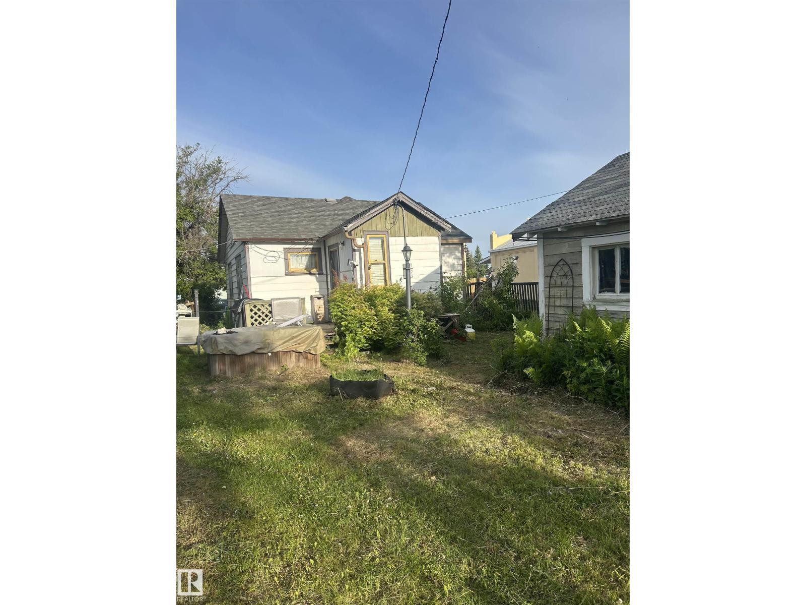 5023 50 Street - Photo 13