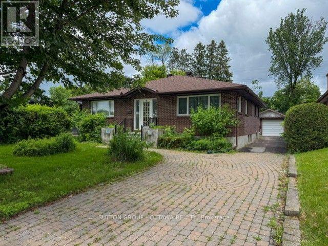 767 CLAUDE STREET - 2