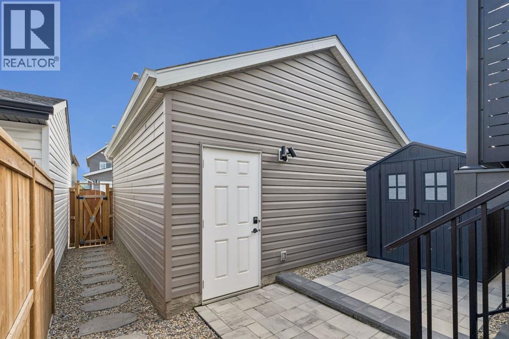 125 Rochester Way NW - Image 31