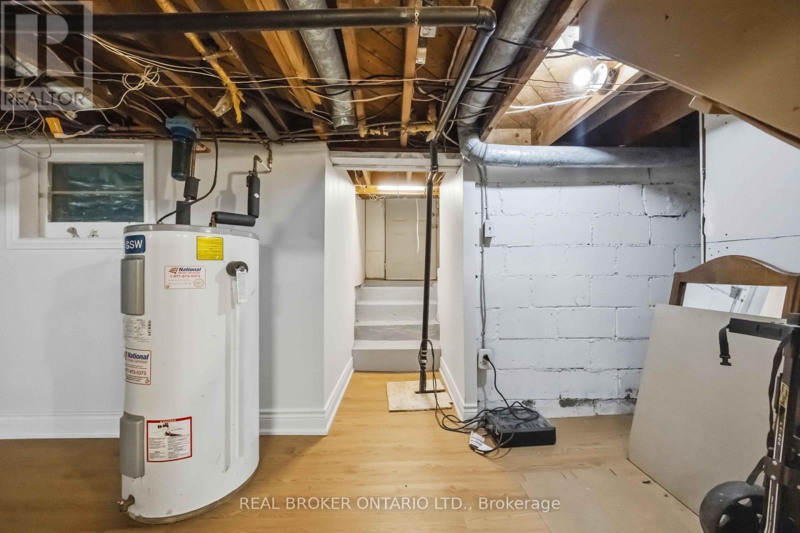 3032 HANCOCK ROAD - 32
