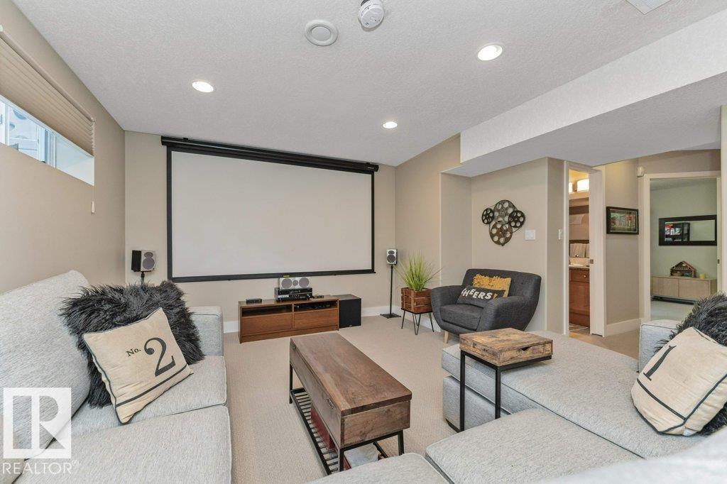 11009 131 ST NW - 39