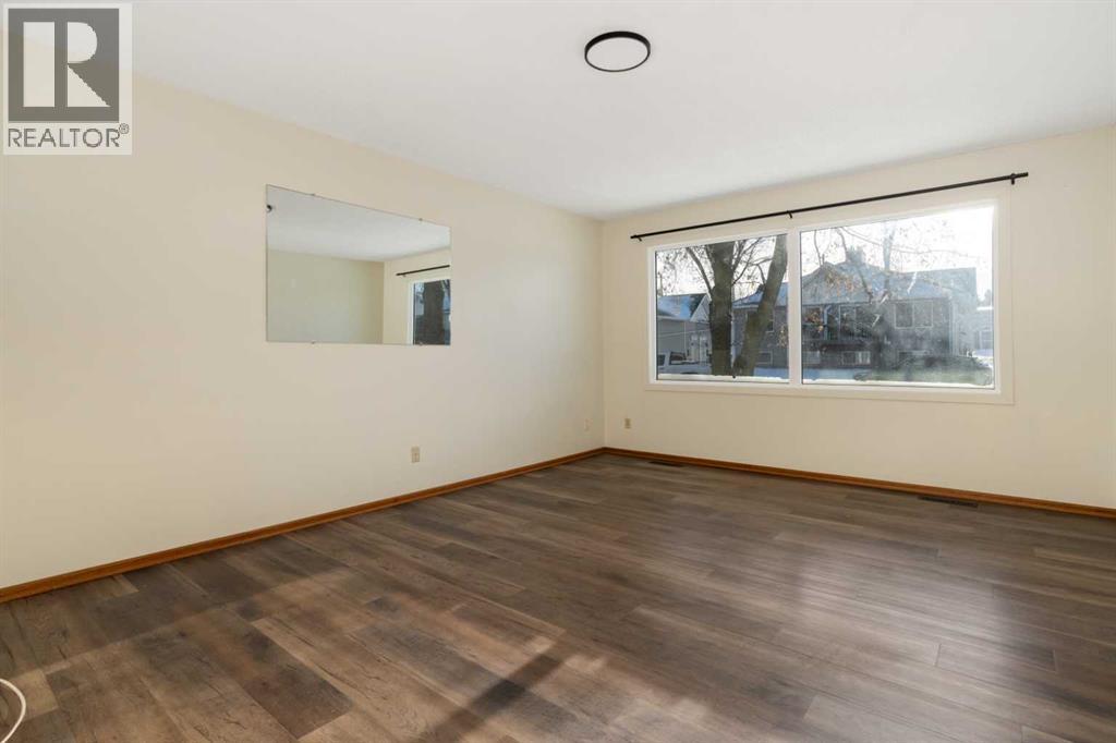 36 Grandview Crescent - Image 7