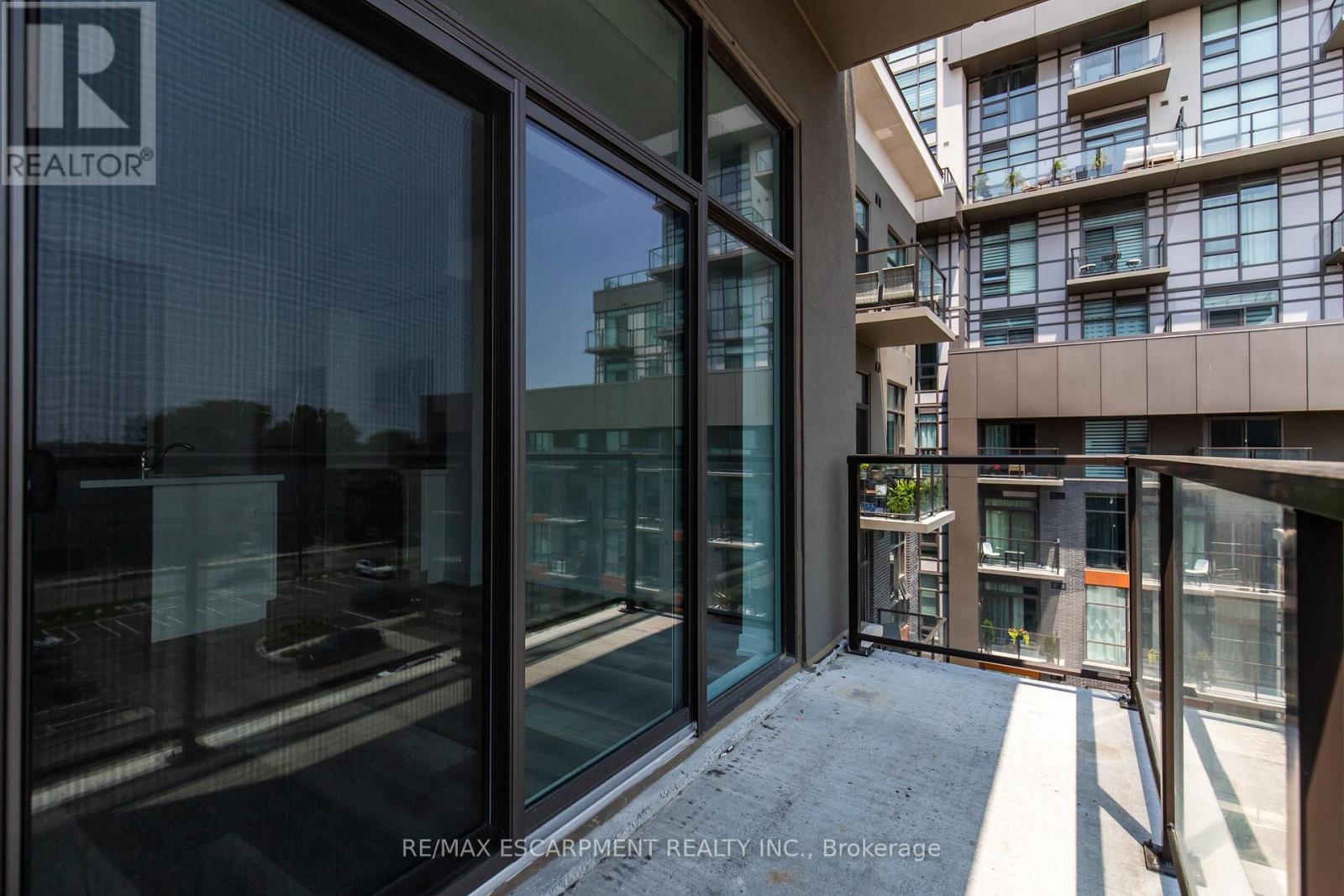 #416 450 DUNDAS STREET E - 25