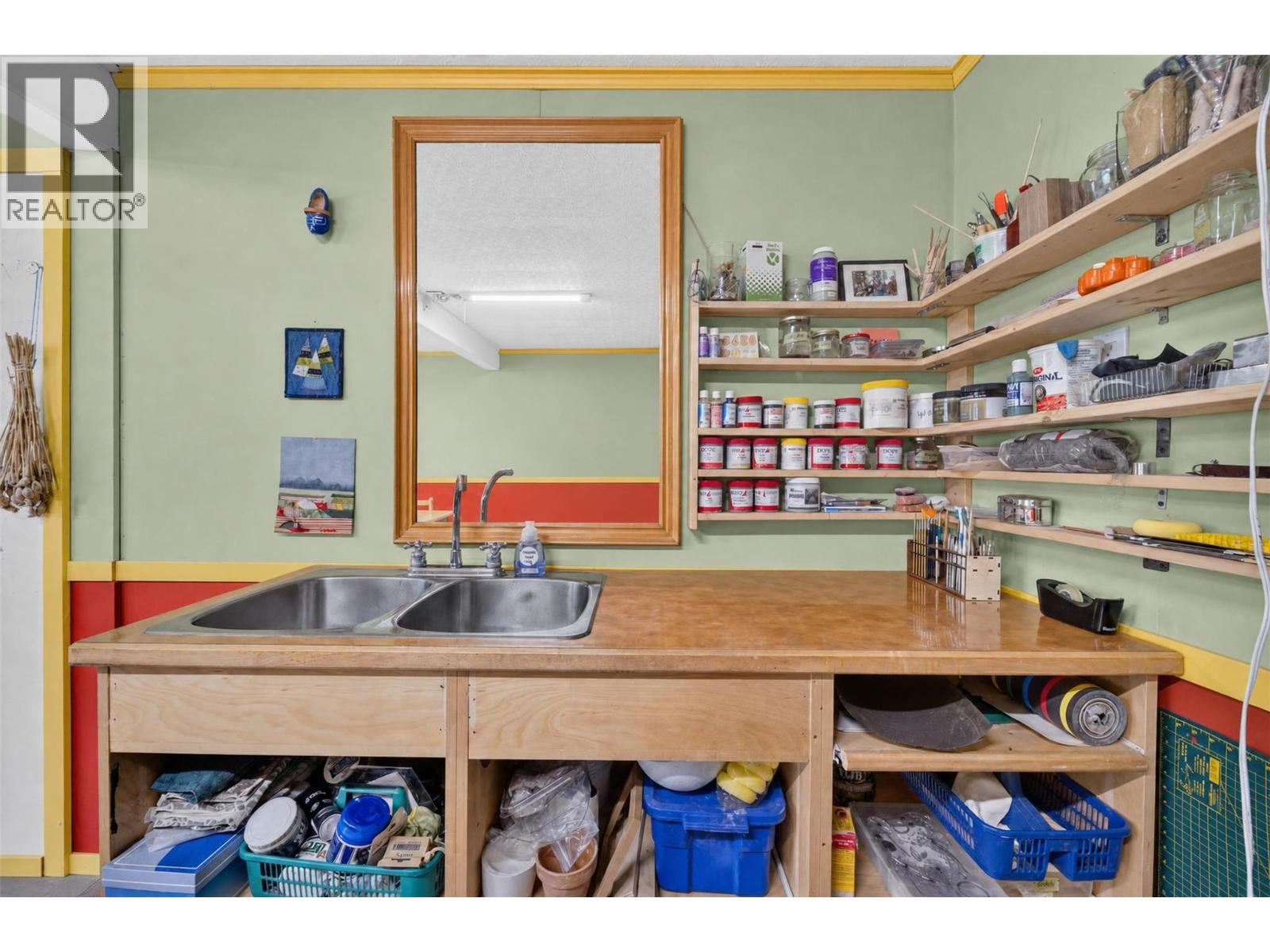 4360 30 Street NE - Image 27