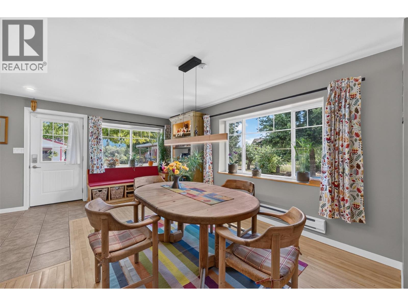 4360 30 Street NE - Image 14