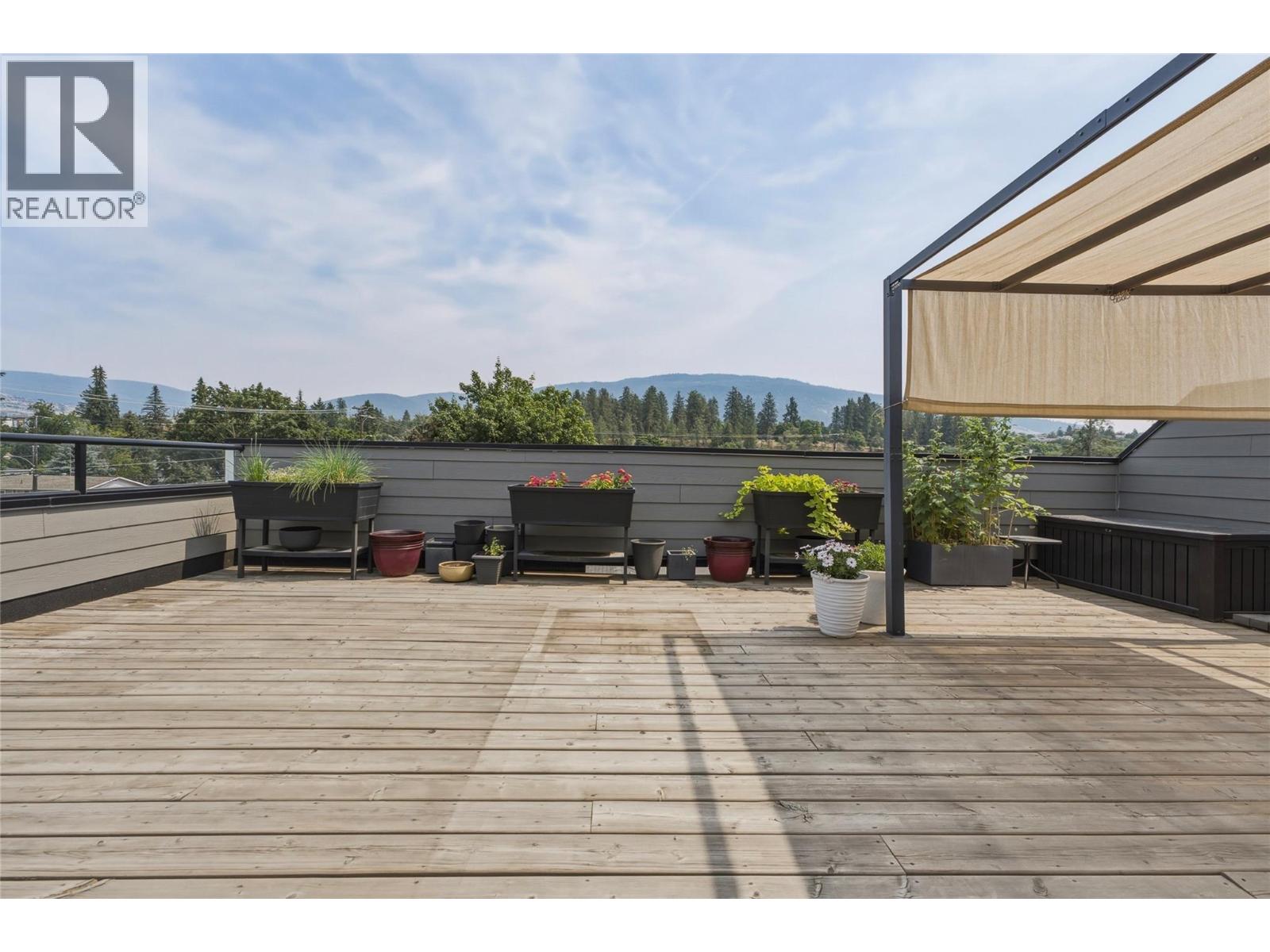 #2 1804 46 Avenue - Image 30