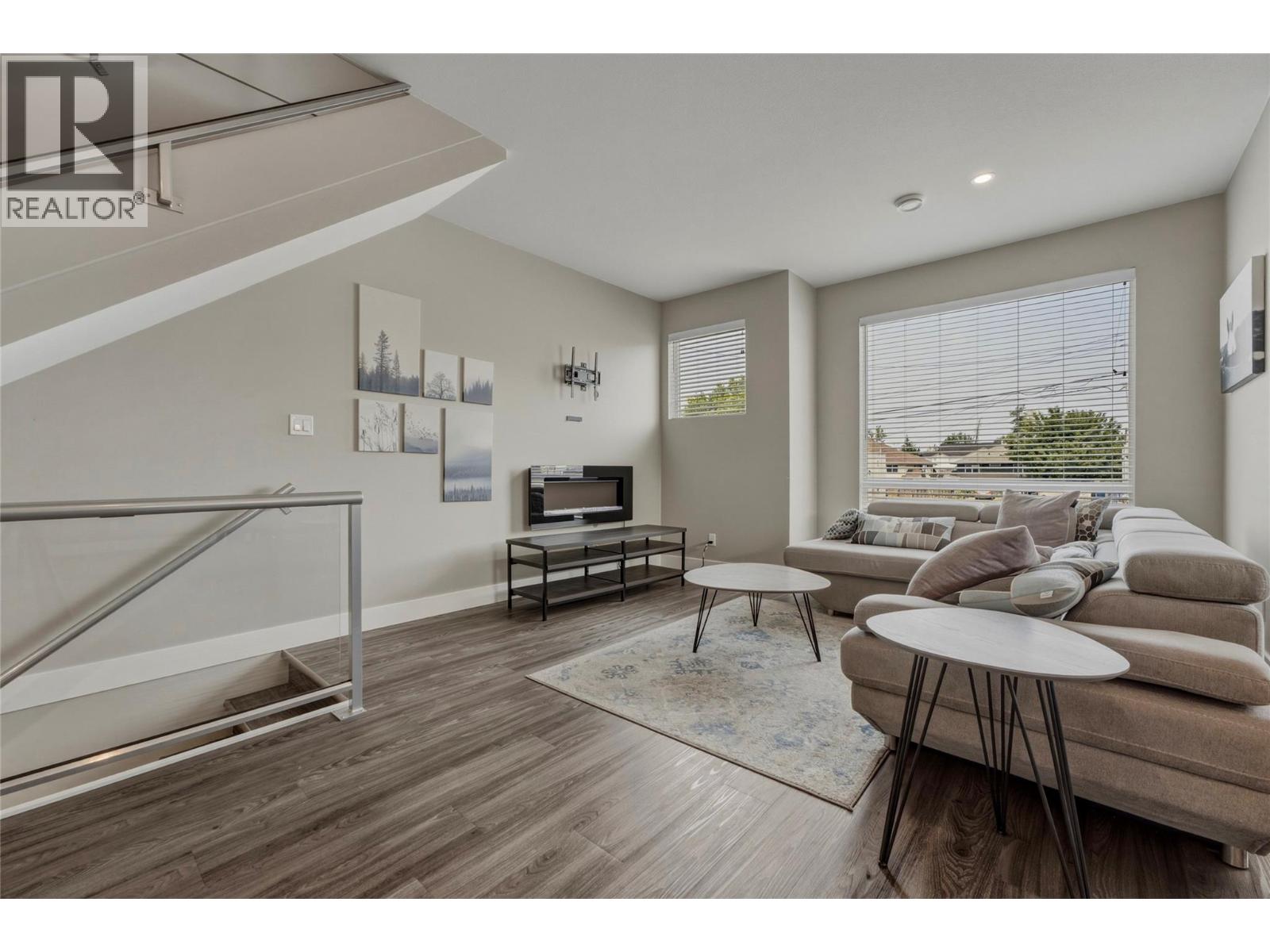 #2 1804 46 Avenue - Image 12