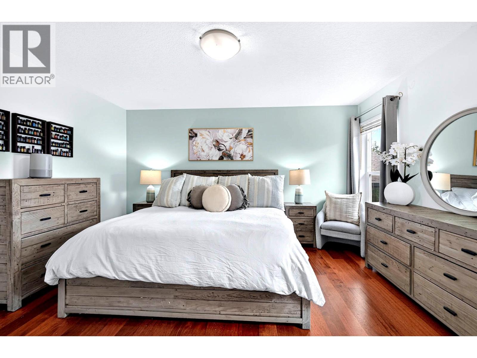 787 BRAMBLE Court - Image 20
