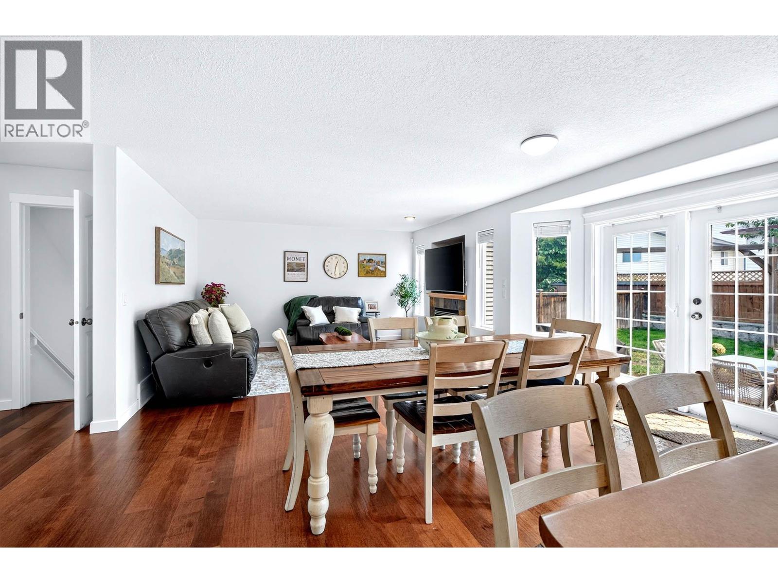 787 BRAMBLE Court - 9