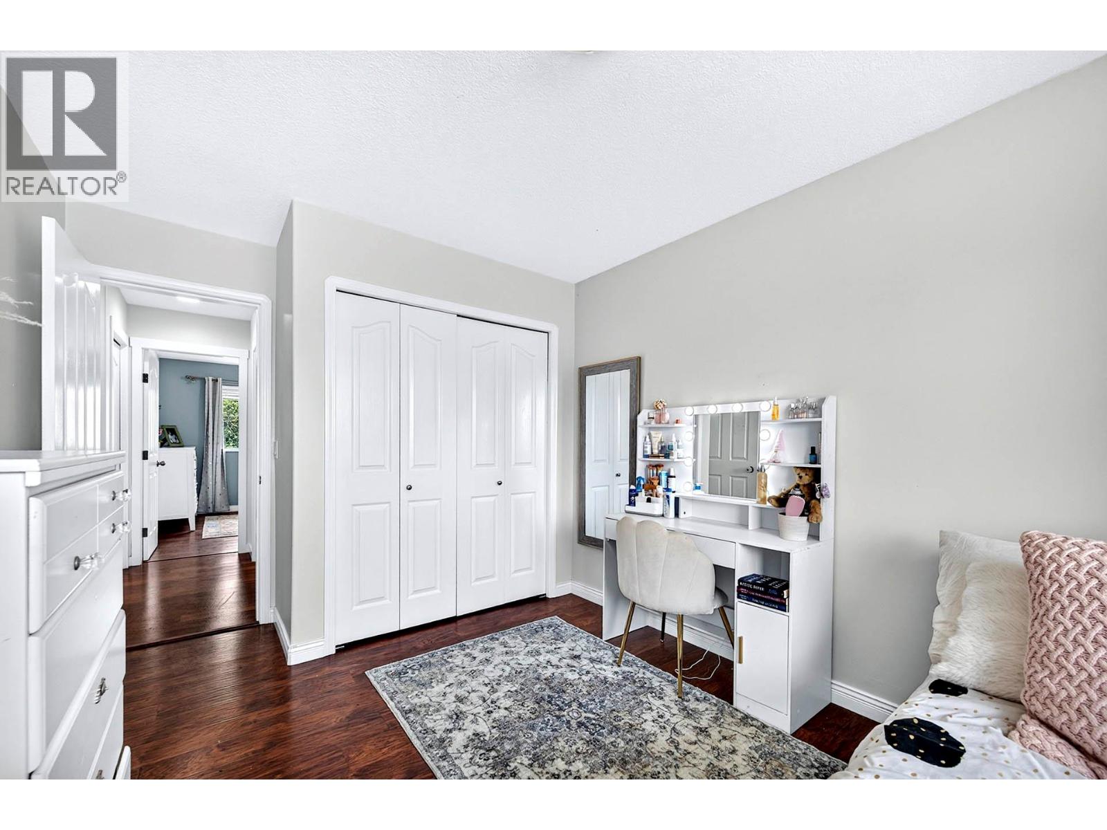787 BRAMBLE Court - Image 27