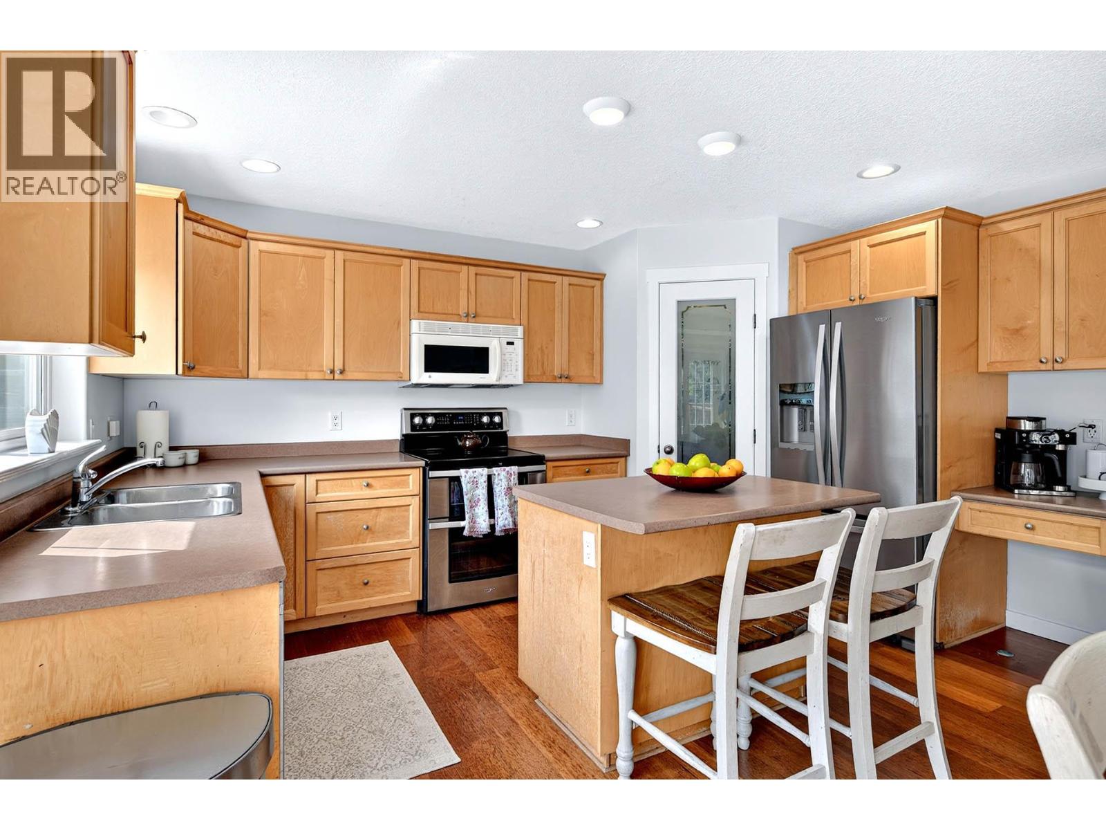 787 BRAMBLE Court - Image 11