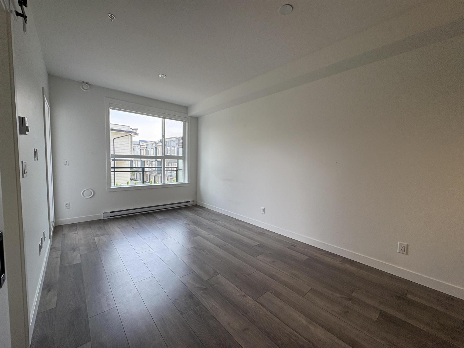 203 5504 BRYDON CRESCENT, Langley — photo 3