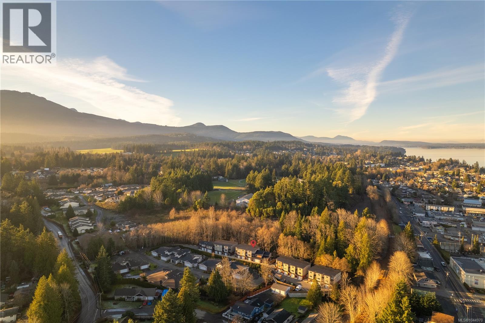 #107 2899 River Rd - Image 40