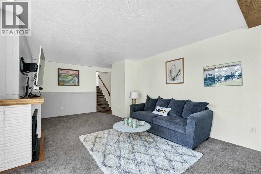 303 10 Street SW - 18