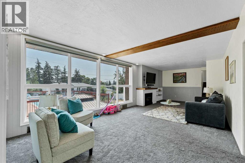 303 10 Street SW - 21