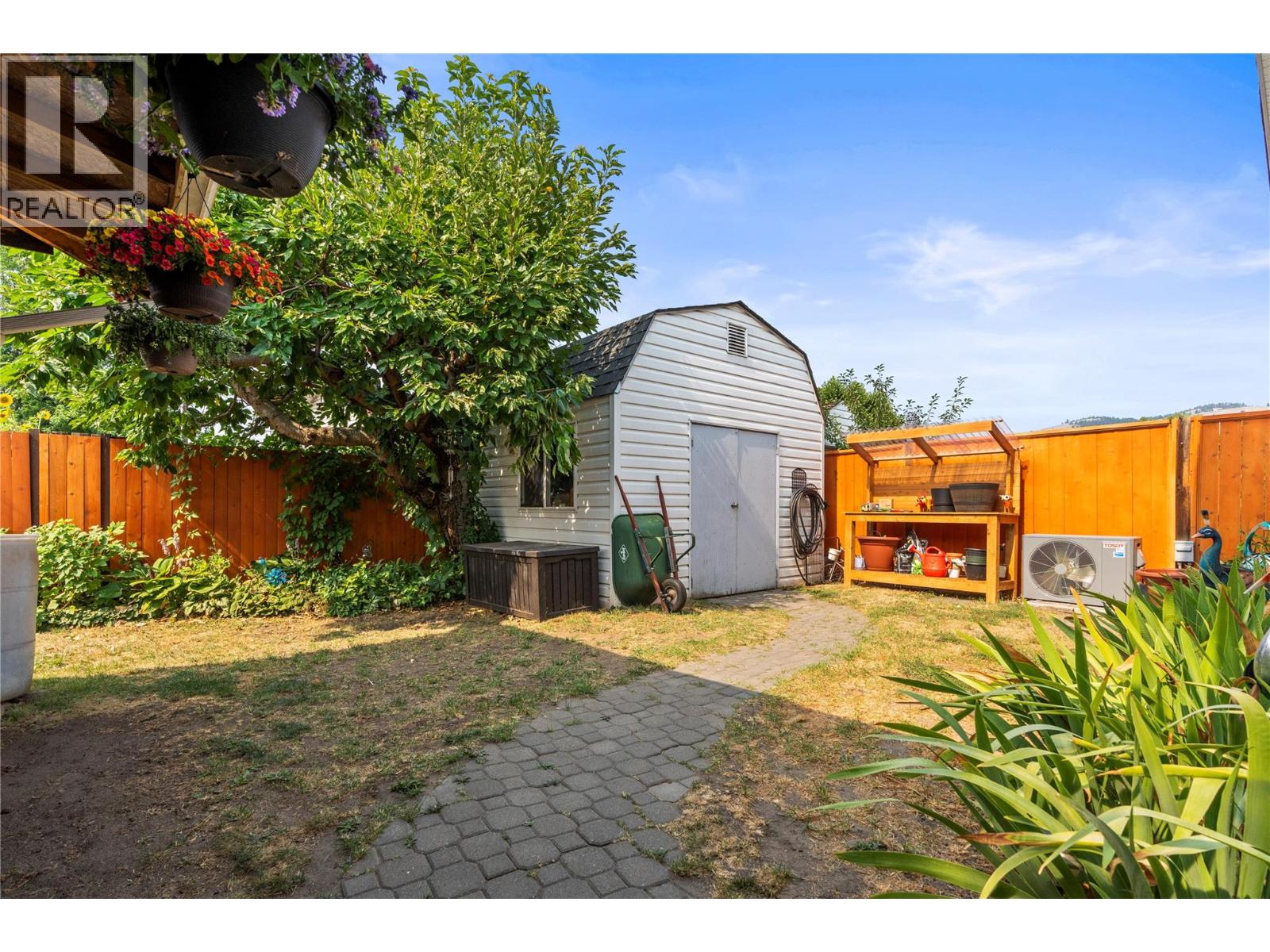 4400 15 Avenue - Image 7
