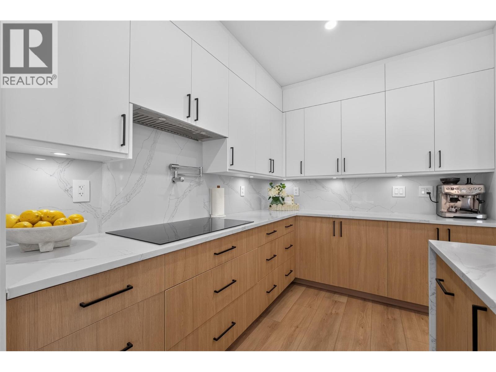 707 Raymer Road - 11