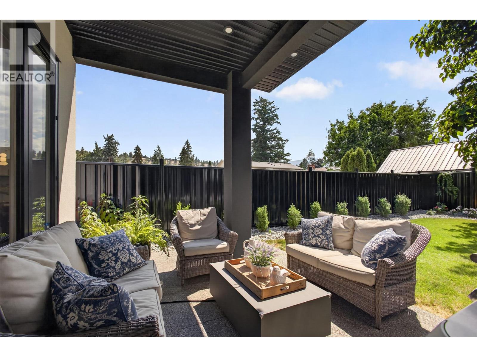 707 Raymer Road - 16