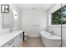 3849 Olympian Way, Colwood, BC V9C0R7 Photo 19
