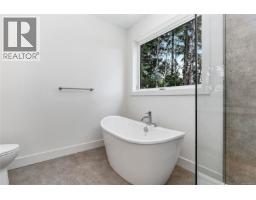 3849 Olympian Way, Colwood, BC V9C0R7 Photo 22